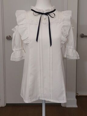 Axes Femme Poetique | White Off Shoulder Blouse